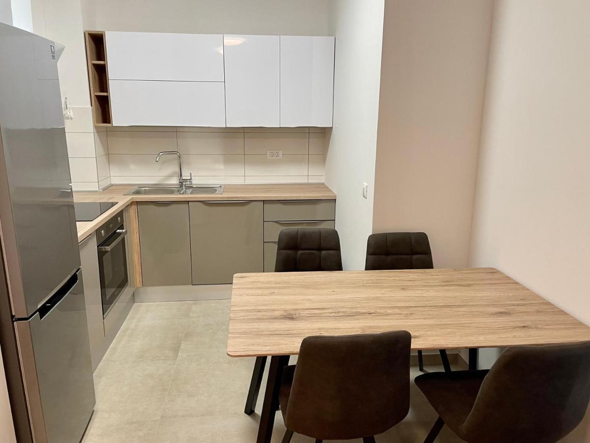 Apartment Diana Zara Parking Free 외부 사진