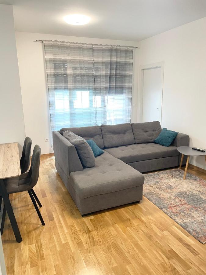 Apartment Diana Zara Parking Free 외부 사진